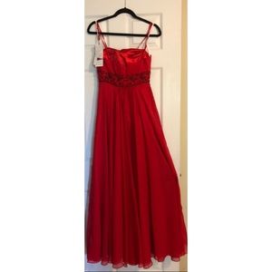 Elegant Night Gown- Milano